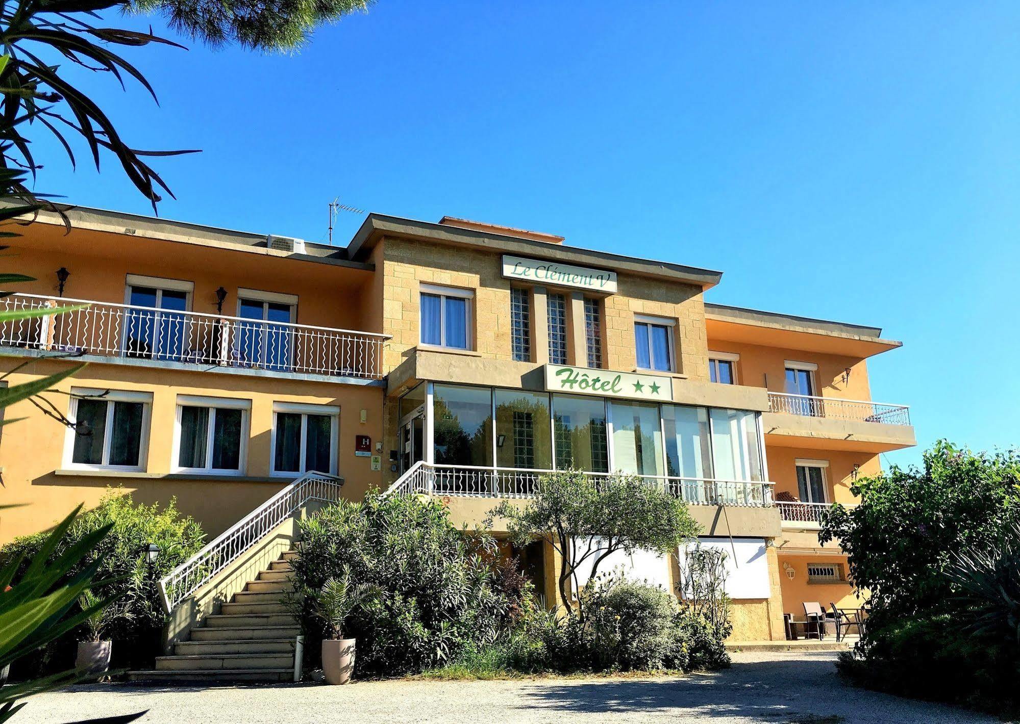 Logis Hotel Le Clement V Roquemaure  Exterior photo